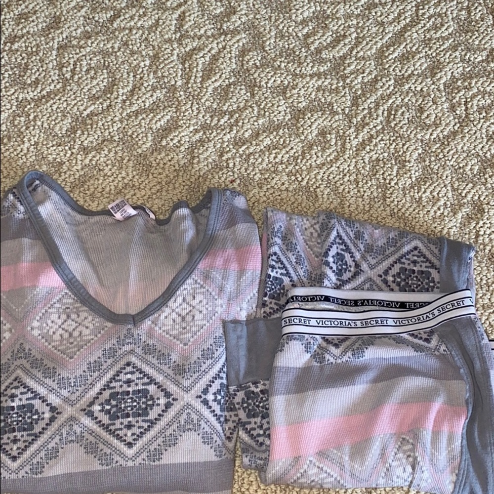 Victoria’s Secret pajama set